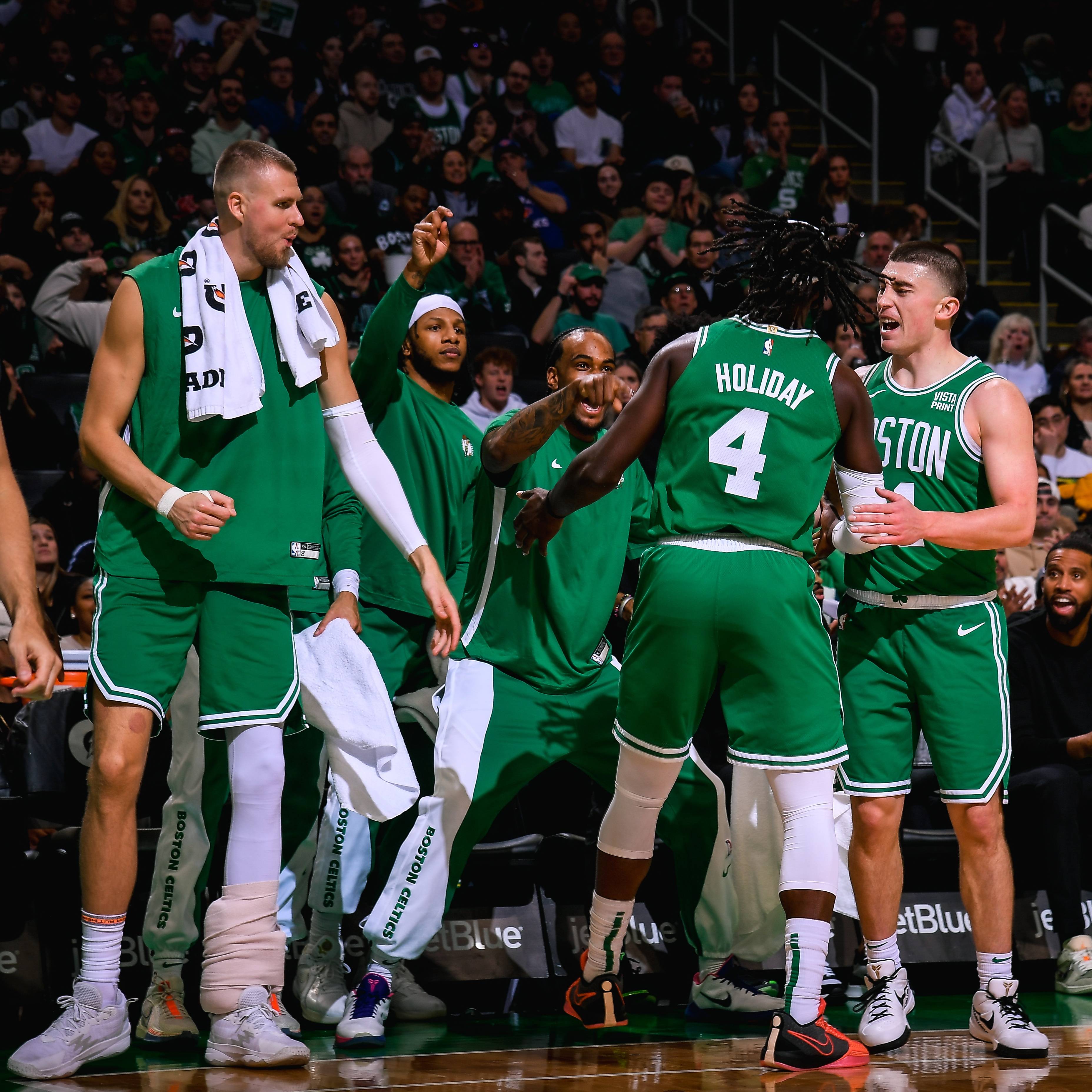 从赛后金州勇士外线爆发到莱万多夫斯基与50激战C9分钟,莱万多夫斯基连续五场比赛得分超过刷新纪录的简单介绍betball贝博娱乐